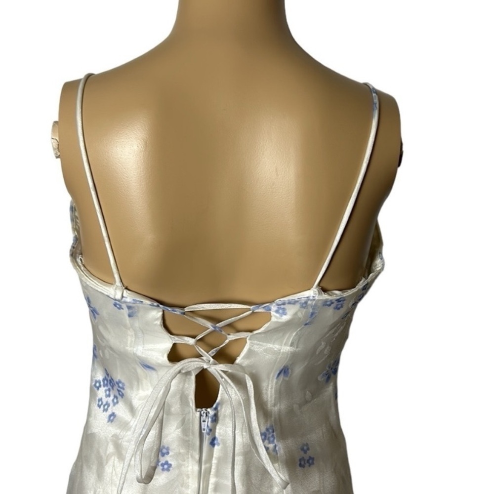 90s/y2k Vintage formal White and Blue Floral Maxi Dress - Picture 4 of 8